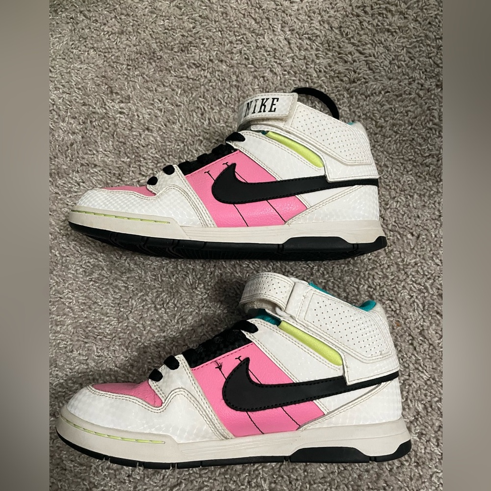 Nike Kids White, Pink & Black Mid-Top Sneakers